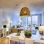 Modern Apartment In Den Haag With Balcony