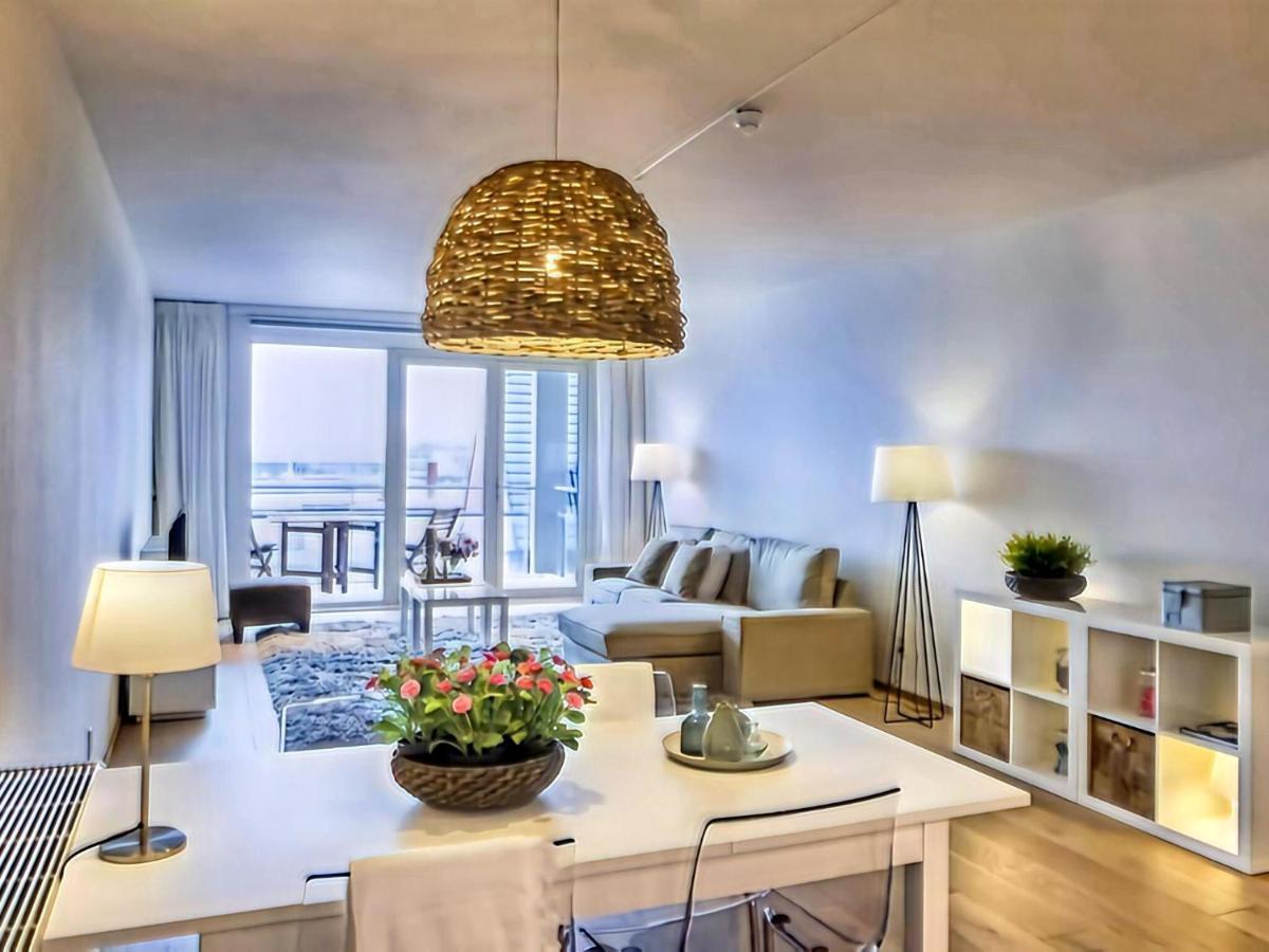 Modern In With Balcony *